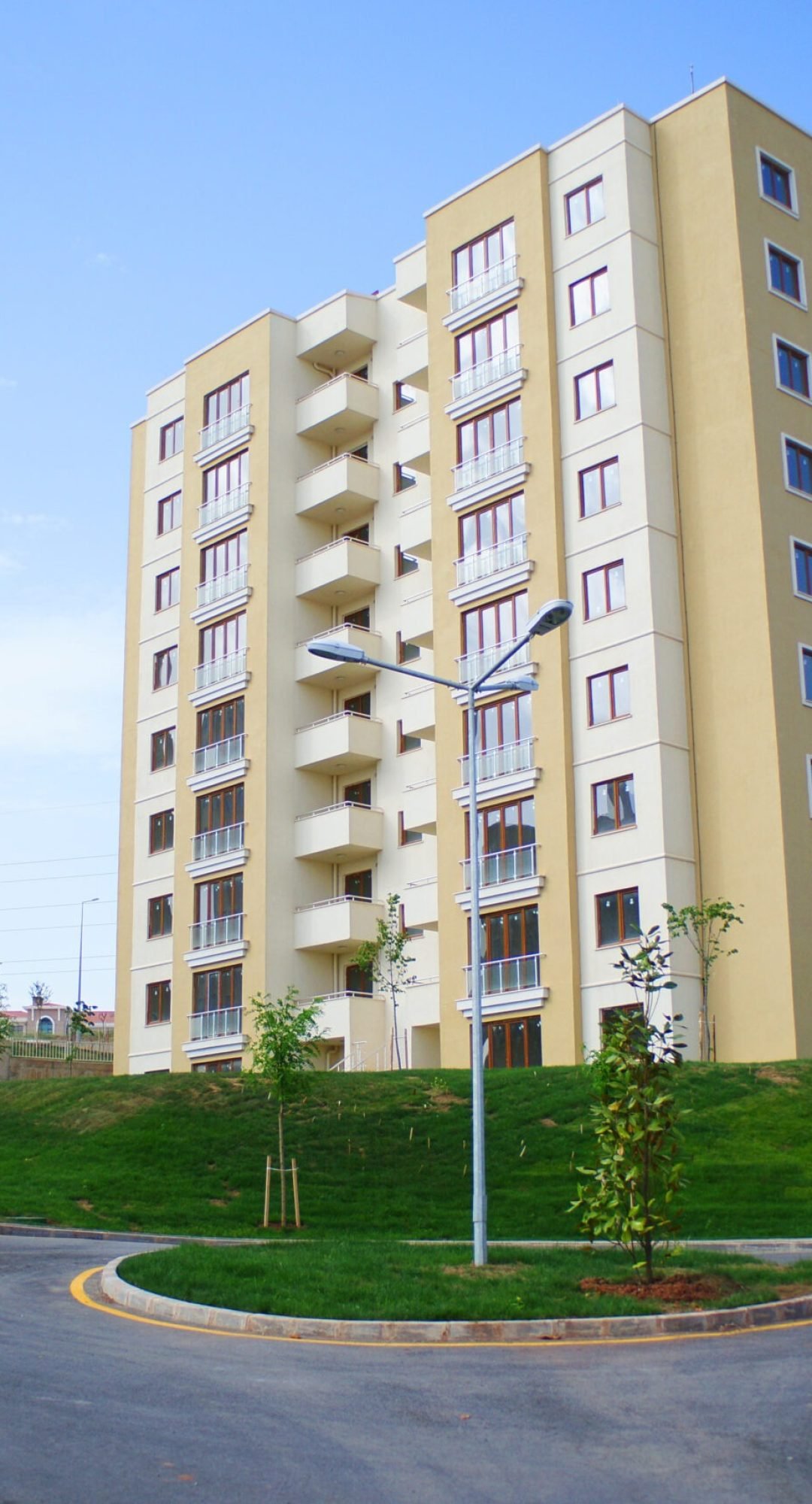 new-buildings-with-green-areas